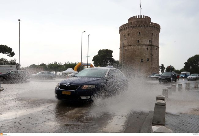 Ελλάδα: Καλοκαιρινή κακοκαιρία με προβλήματα!